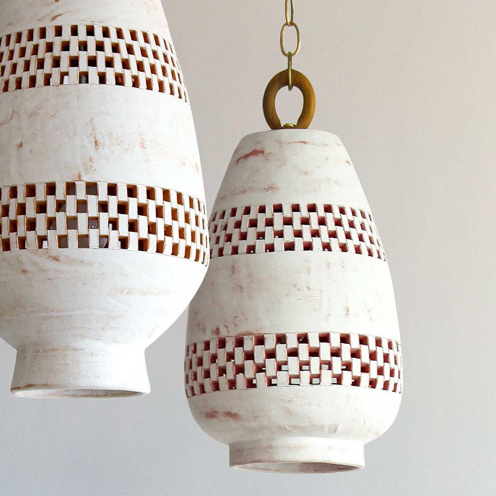 White ceramic pendant lights perfect for entryway lighting
