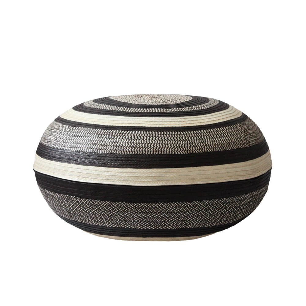 grano de arroz pouf made in colombia from hand-woven cane fibers