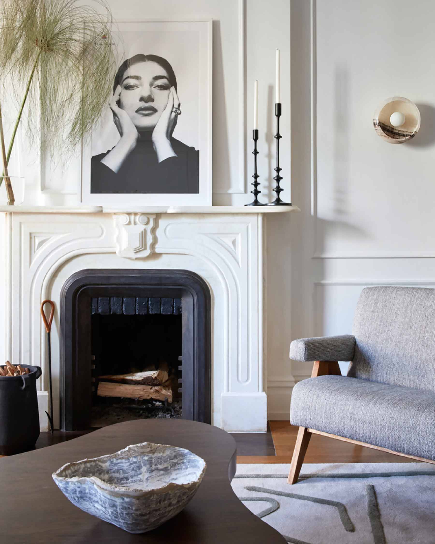 Living room designed by Emily Del Bello with l'aviva home's piedra sconces.