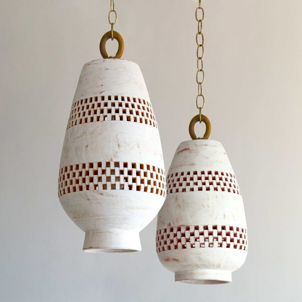 White ceramic pendant lights perfect for entryway lighting