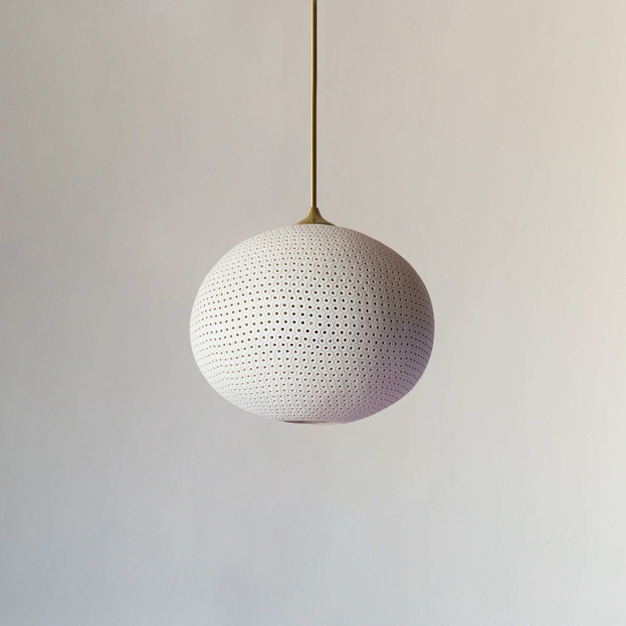 <a href="https://www.lavivahome.com/shop/lighting/esperanza-collection/">Esperanza Collection </a><br /><span style="font-size:9pt;" >Style A Pendant</span>