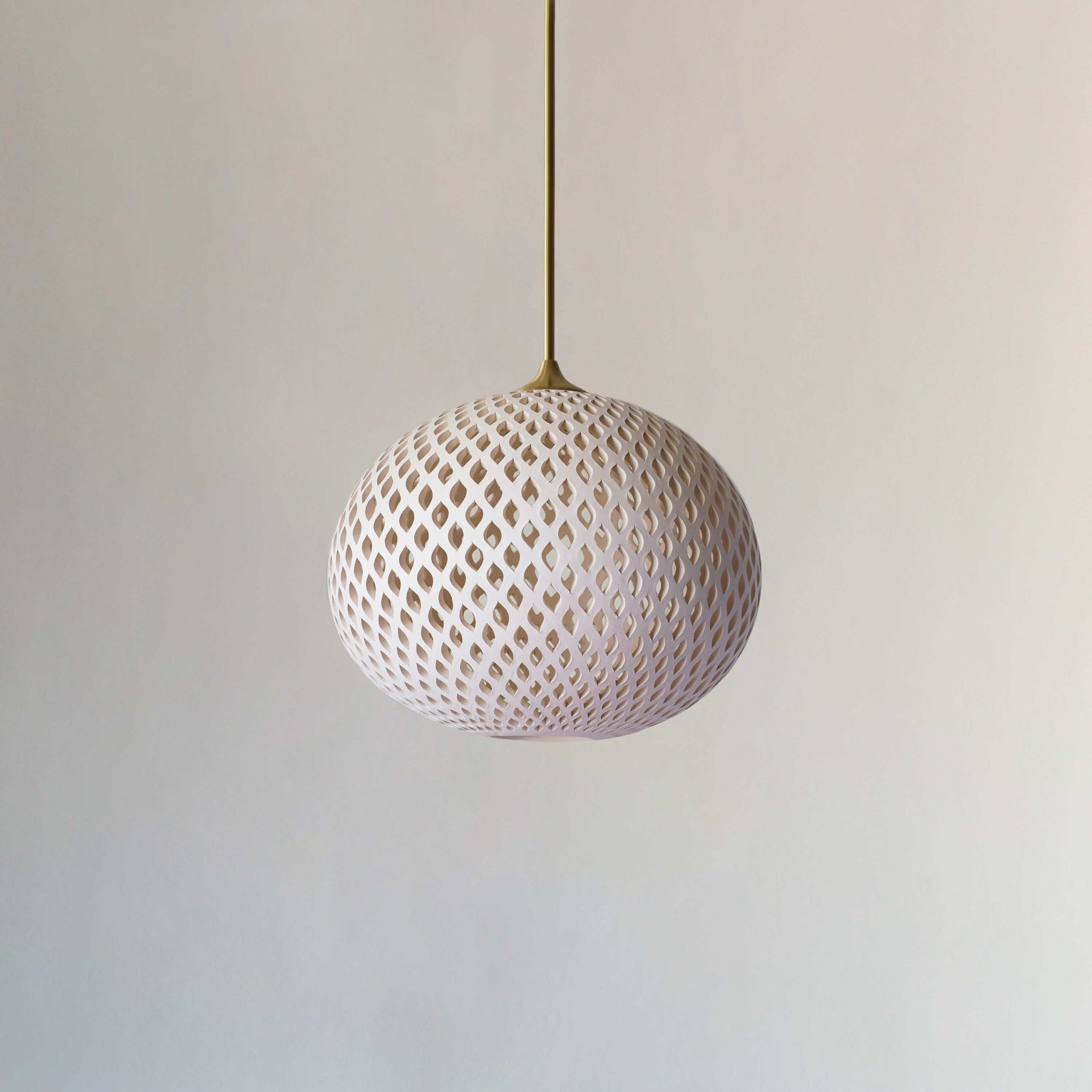 <a href="https://www.lavivahome.com/shop/lighting/esperanza-collection/">Esperanza Collection </a><br /><span style="font-size:9pt;" >Style A Pendant</span> - Image 3