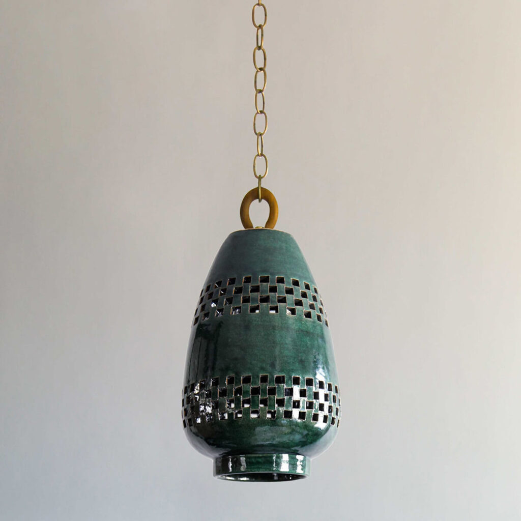 Ajedrez Pendant, Size A