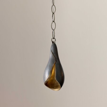 Lirio pendant in ceniza finish