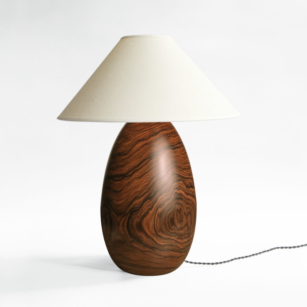<a href="https://www.lavivahome.com/lighting/arbol-table-lamp-collection/">Árbol Table Lamps</a><br /><span style="font-size:9pt;" > Morado L53</span> - Image 2