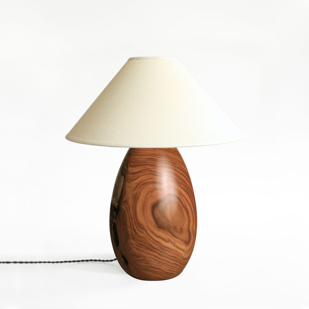 <a href="https://www.lavivahome.com/lighting/arbol-table-lamp-collection/">Árbol Table Lamps</a><br /><span style="font-size:9pt;" > MORADO ML67</span> - Image 3