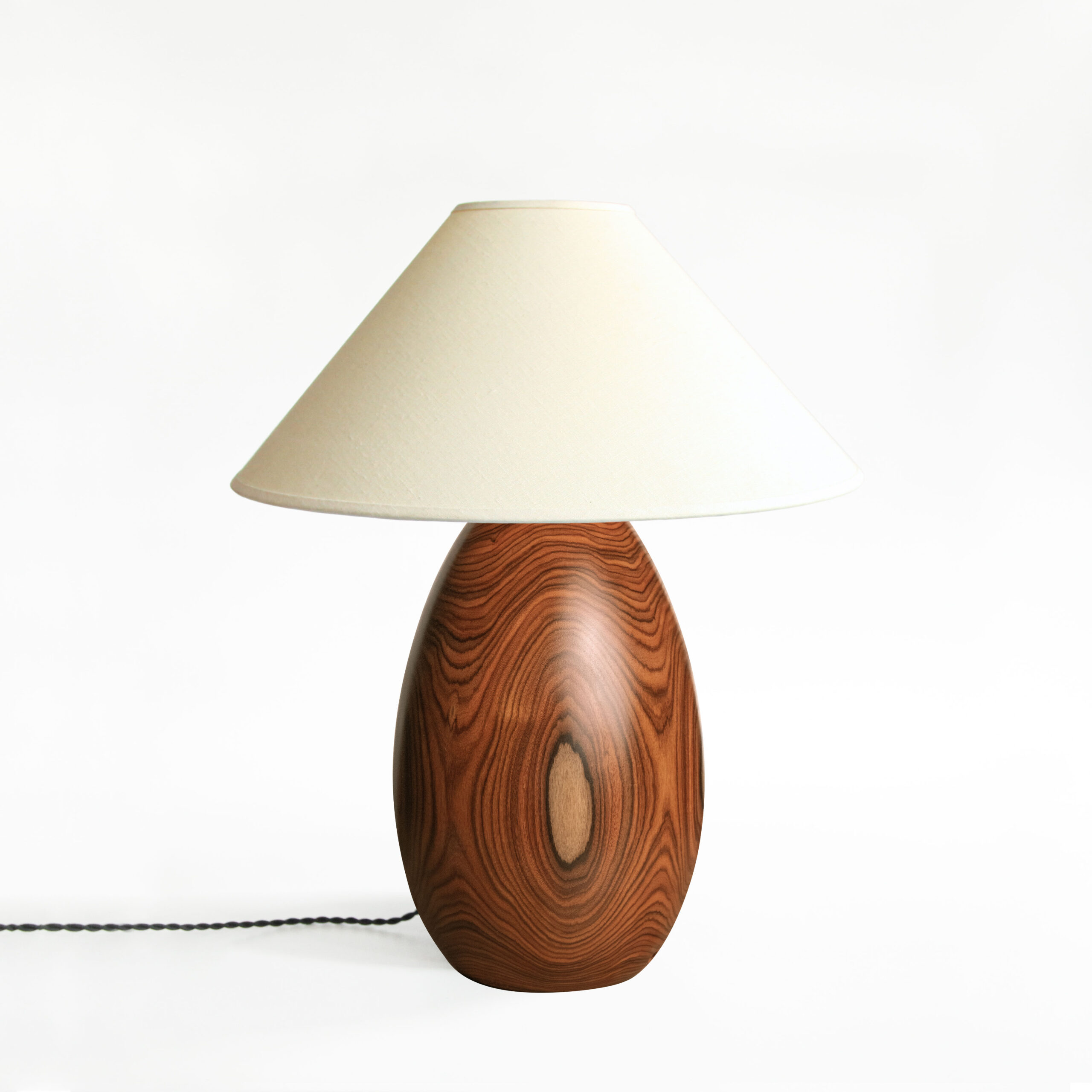 <a href="https://www.lavivahome.com/lighting/arbol-table-lamp-collection/">Árbol Table Lamps</a><br /><span style="font-size:9pt;" > MORADO ML69</span> - Image 3
