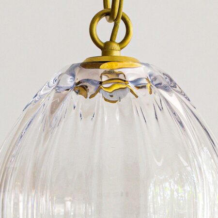 Tobala pendant in clear glass detail