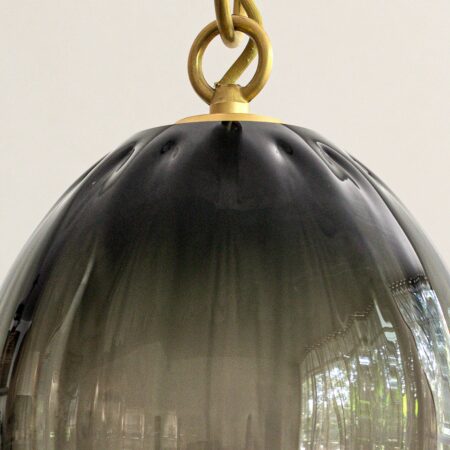 Tobala pendant in obsidian glass detail