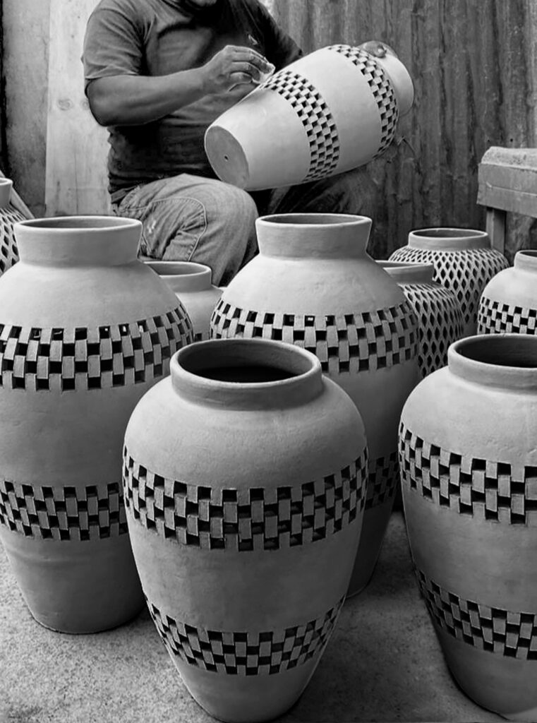 DSCF2541_c_bw_contrast-1522x2048.j_@pg Handmade cutouts from our clay Atzompa collection
